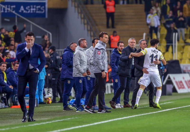 Ersun Yanal’dan ’moral’ vurgusu!