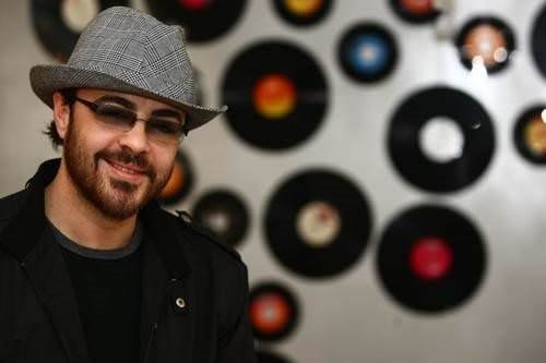 Ünlüler derbide kimi destekliyor?