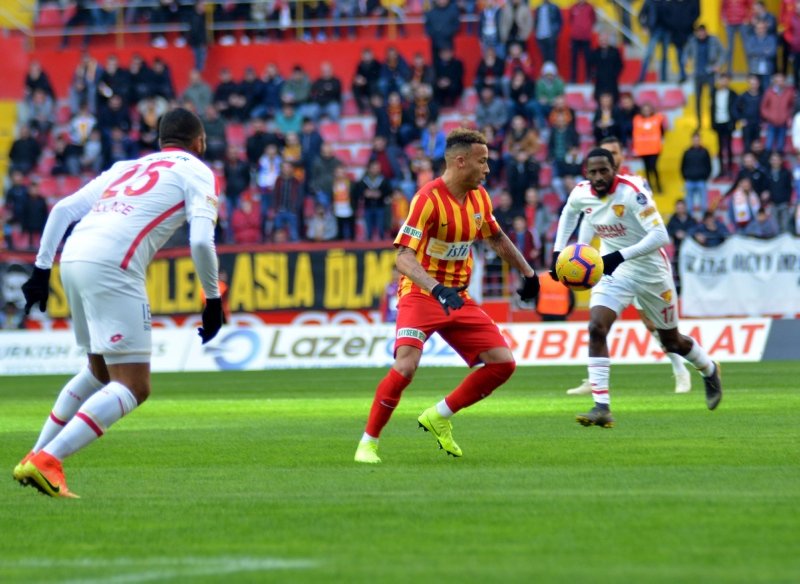 Kayserispor - Göztepe maçından kareler