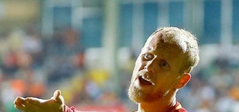 Eski Galatasaraylı Semih Kaya futbolu bıraktığını açıkladı!