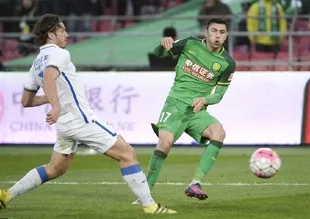 Burak Yılmaz atmaya devam ediyor