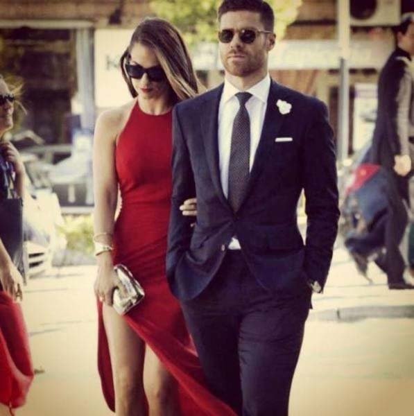 İşte ünlü futbolcuların eşleri veya sevgilileri