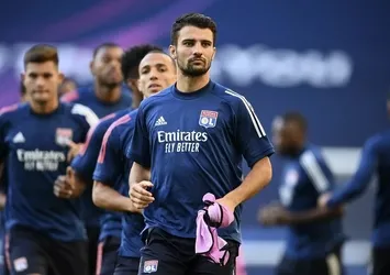Galatasaray'da Leo Dubois İstanbul'da