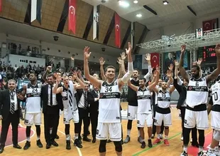 Lider Beşiktaş A Spor’da