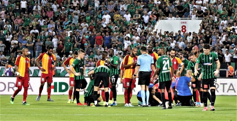 Galatasaray yenildi capsler patladı!