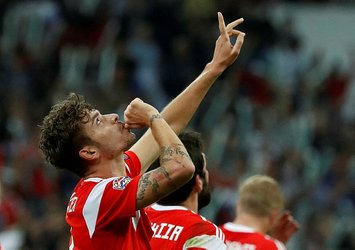 Hocasından Roman'a övgü