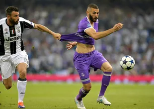 Beşiktaş için Benzema iddiası!