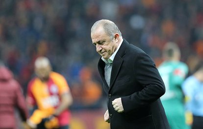 Son dakika Galatasaray haberleri: Fatih Terim göreve devam edecek mi? PSV maçında...