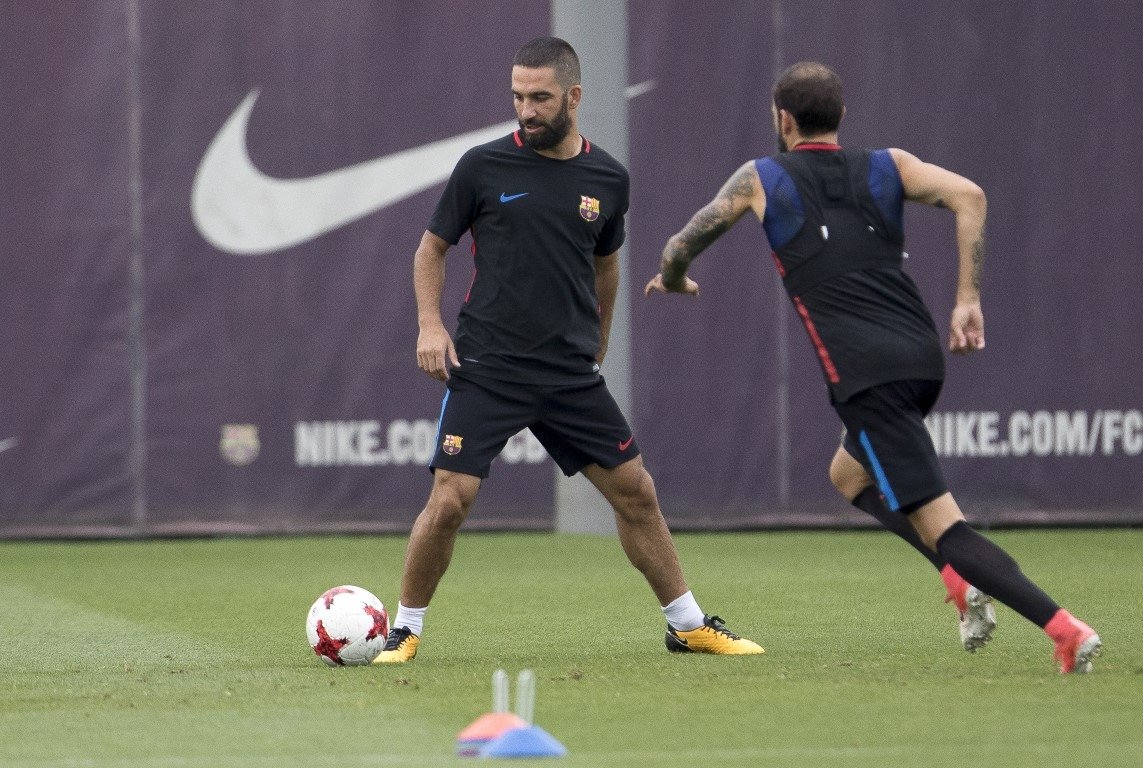 Arda Turan, Galatasaray’ı seçti