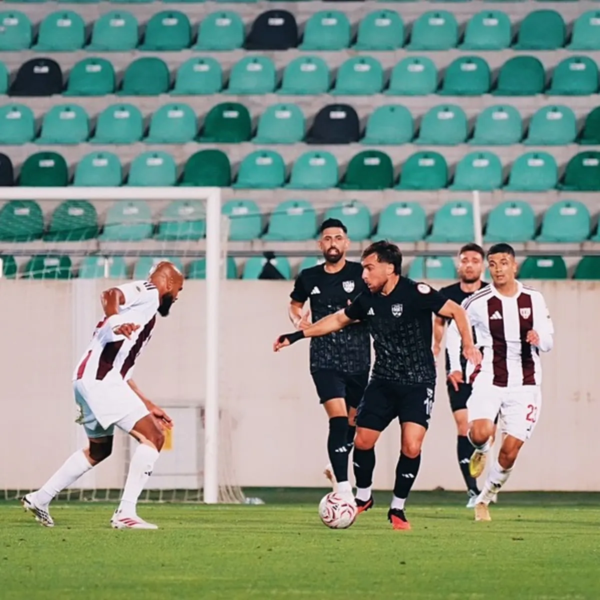 Bandırmaspor, Manisa'da Vanspor'u 2-0 Mağlup Etti