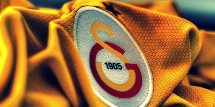 Galatasaray şokta! Teklifi kabul etti...
