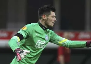 Boyko gidiyor Ramirez geliyor.