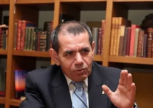 Dursun Özbek ilk transferini yaptı!