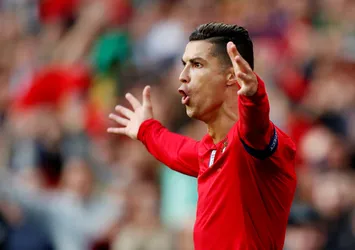 Cristiano Ronaldo corona zengini