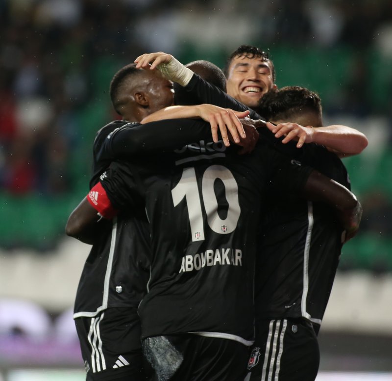 Konyaspor 0-2 Beşiktaş RÉSULTAT DU MATCH – RÉSUMÉ Kartal a respiré à Konya !