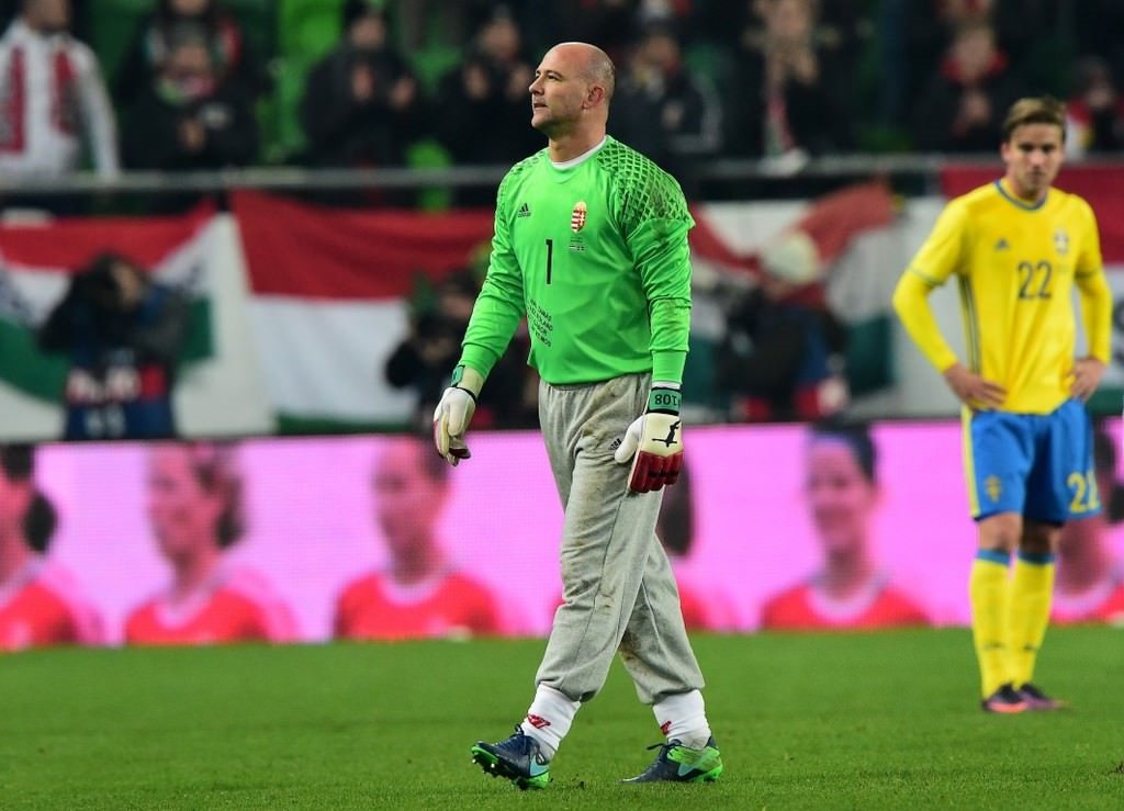 Gabor Kiraly niçin eşofman giyiyor?