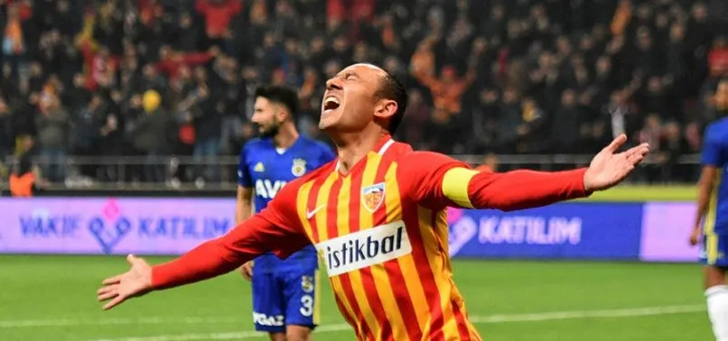 Umut'un Fenerbahçe aşkı!