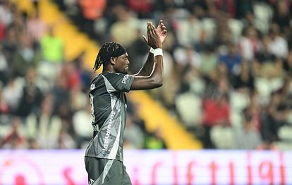 Abraham: Sezonun gollerinden birini attım