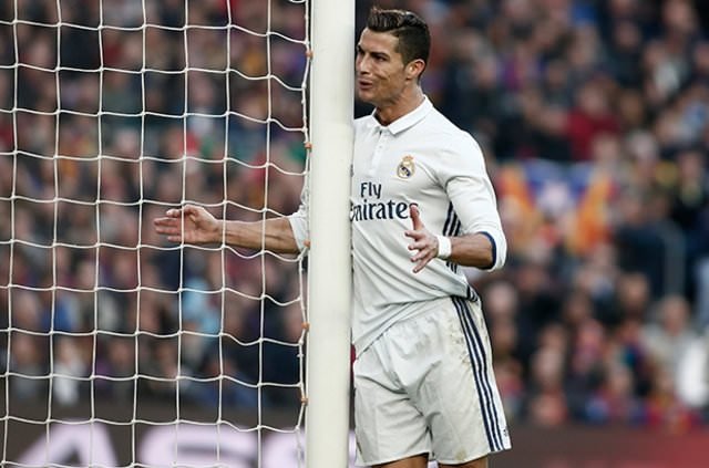 Ronaldo’nun yıllık geliri dudak uçuklattı!