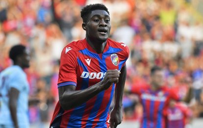 TRANSFER HABERİ: Trabzonspor’dan Durosinmi sürprizi