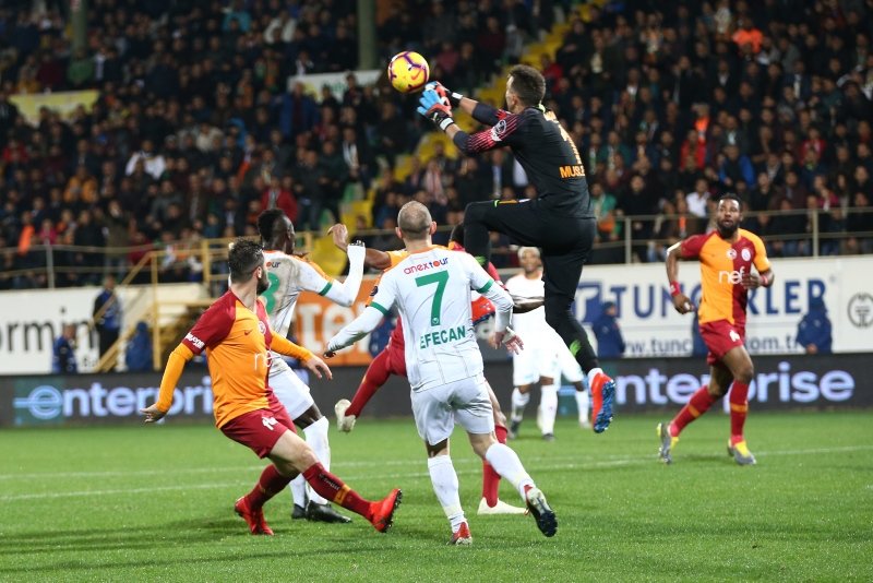 Fatih Terim’den Muslera kararı!