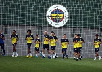 Fenerbahçe Kayserispor'a hazırlanıyor