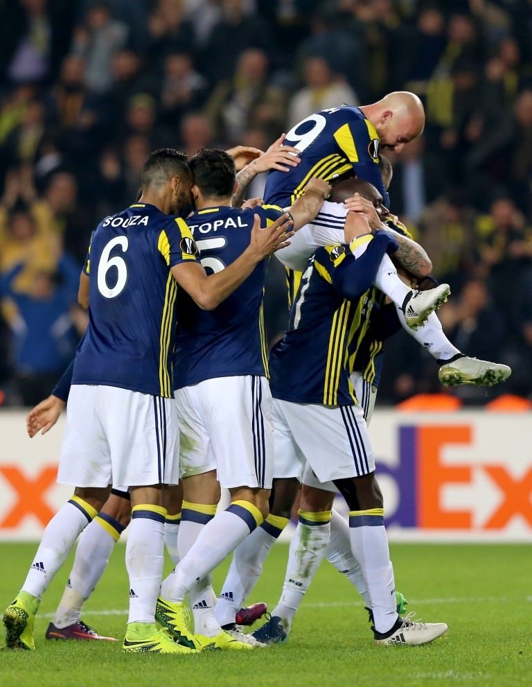 Fenerbahçe - Zorya Luhansk maçından kareler