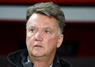 Manchester United'da van Gaal dönemi sona erdi