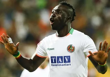 Papiss Cisse’ye Arap kancası