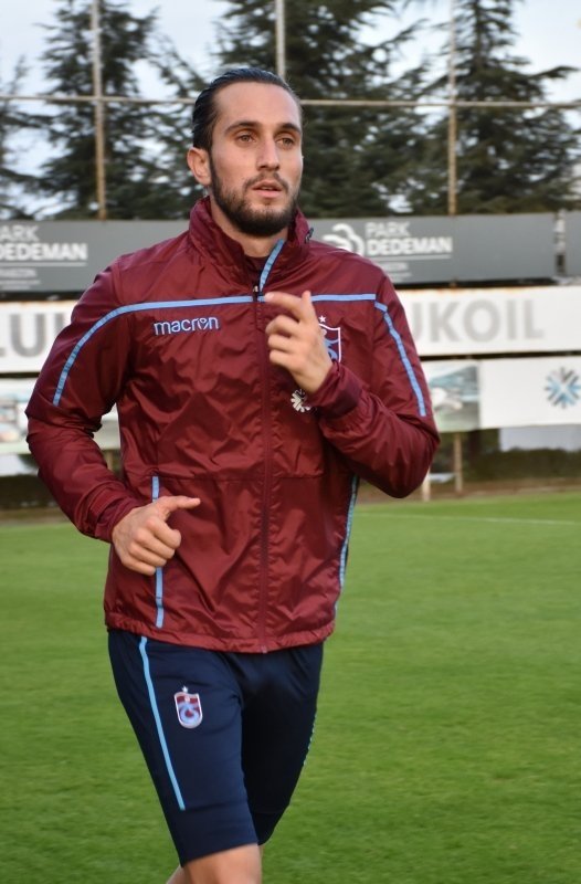 Ozan Kabak, İtalya’ya hazır