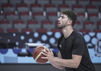 Alperen Şengün'den 10'da 10 üçlük