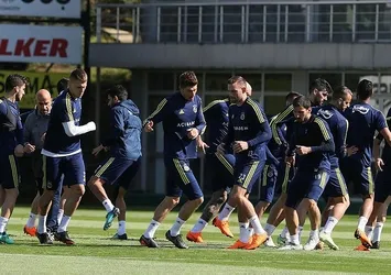 Fenerbahçe, Antalyaspor'a hazır