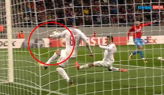 Halis Özkahya’dan Avrupa’da skandal karar!