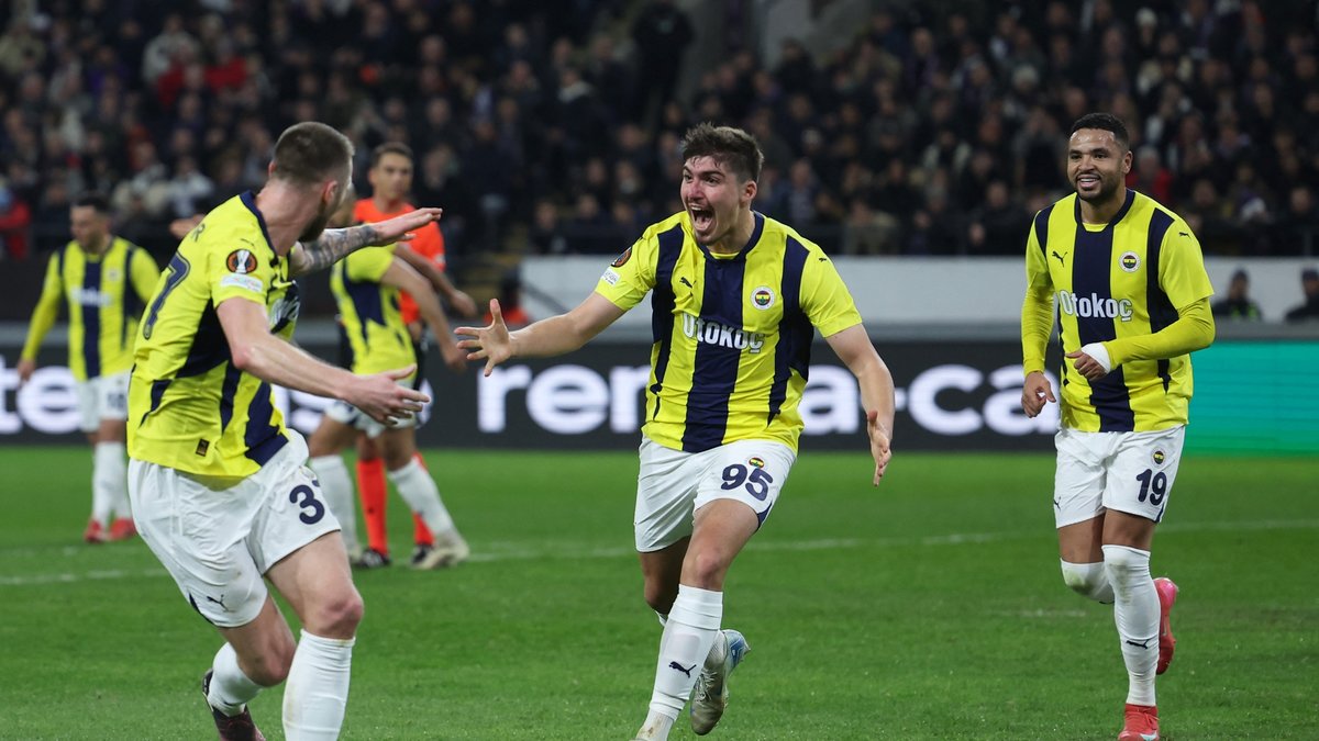 TRANSFER HABERİ: Fenerbahçe Yusuf Akçiçek'in ayrılığına hazır! TRANSFER HABERİ: Fenerbahçe Yusuf Akçiçek'in ayrılığına hazır!