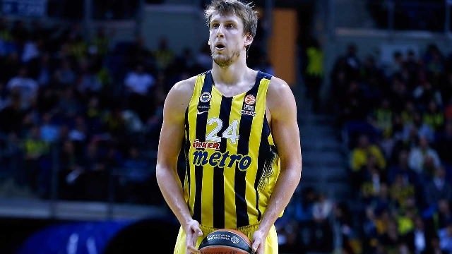 Vesely: Artık Fenerbahçe’nin oyuncusu değilim
