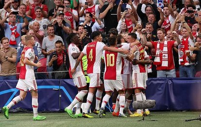 Ajax 4-0 Rangers MAÇ SONUCU-ÖZET | Ajax sahasında farka koştu!