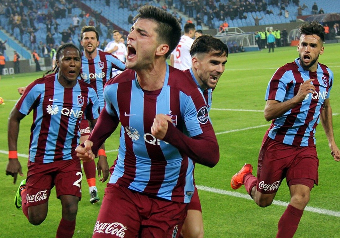 Okay Yokuşlu, İngiltere yolcusu