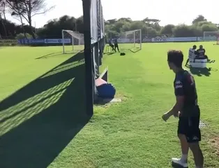 Eljif Elmas antrenmanda klasını konuşturdu