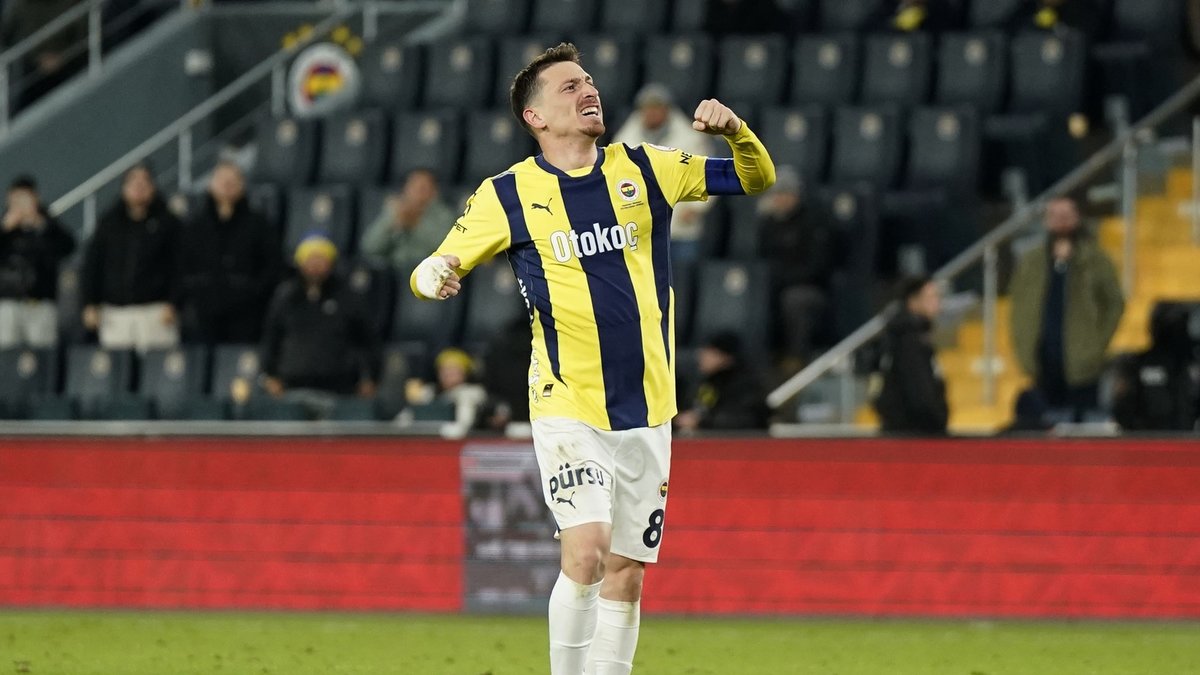 Fenerbahçe'den Mert Hakan Yandaş açıklaması!