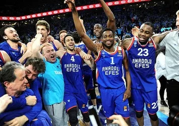 Anadolu Efes Final-Four'da!