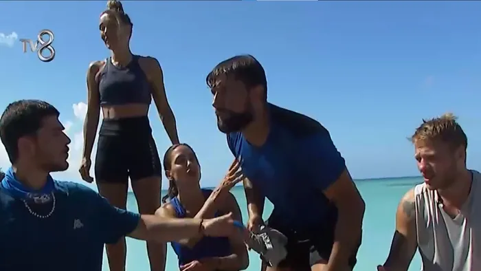 survivor-dokunulmazlik-oyununu-hangi-takim-kazandi-15-ocak-dokunulmazlik-oyununu-kim-kazandi-1705299996408.jpg Survivor All Star dokunulmazlık oyununu kim kazandı? Survivor All Star 15 Ocak - 2