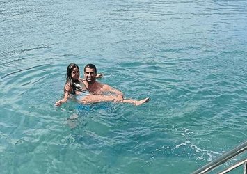Volkan Demirel ve eşi sezonu Bodrum'da açtı!