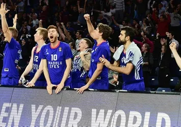 Efes’in konuğu Baskonia