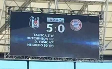 Paylaşım rekoru kıran o kare... - 1