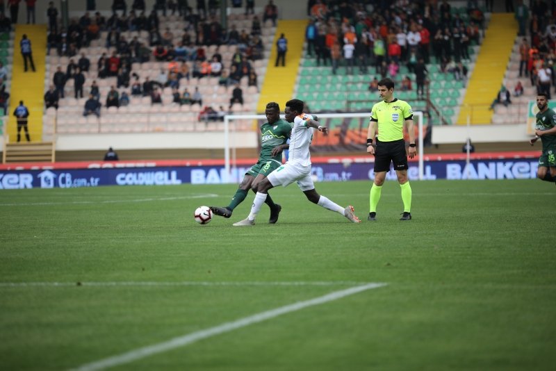 Alanyaspor - Bursaspor maçından kareler...