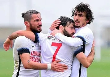 Ümraniyespor koltuğu bırakmadı