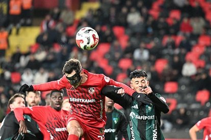 Gaziantep FK 10 kişiyle kazandı!