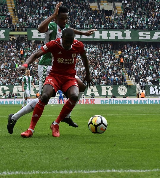 Başakşehir Avrupa’nın zirvesinde