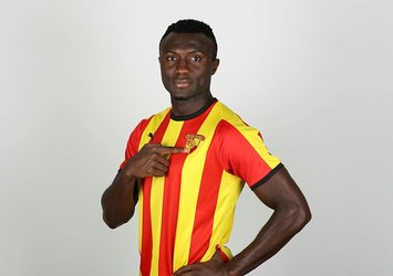 Göztepe’de Sanneh imzaladı