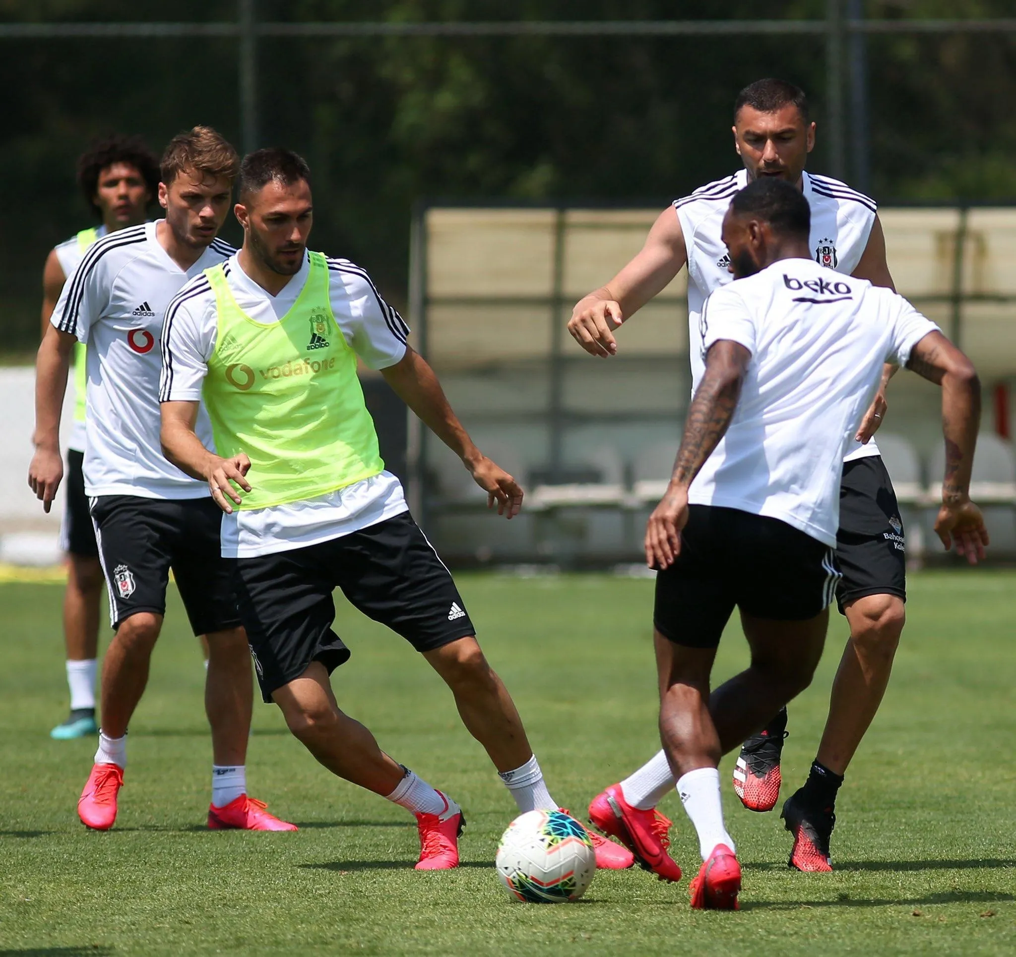 Beşiktaş'a N'Koudou müjdesi! - 1